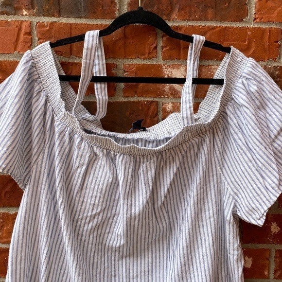 Gap Womens 2X Cold Shoulder Stripe Metallic Flowy Top - Picture 3 of 10